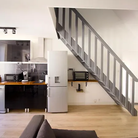 Appartamento Triplex Lumineux à Cherbourg, Hyper Centre, 2 Pas Du Port&vie Nocturne, Intendance Luxury Host *