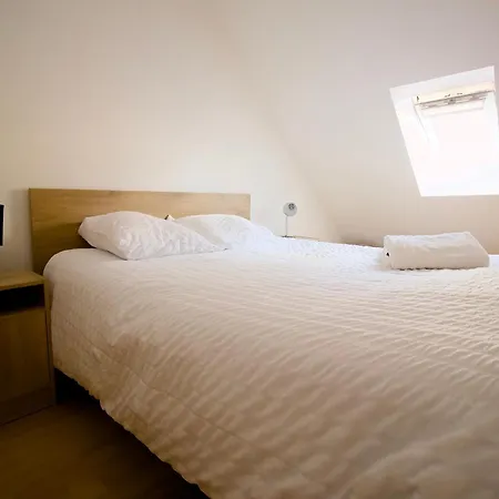 Apartamento Triplex Lumineux A Cherbourg, Hyper Centre, 2 Pas Du Port & Vie Nocturne, Intendance Luxury Host *