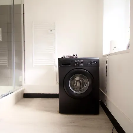 Triplex Lumineux A Cherbourg, Hyper Centre, 2 Pas Du Port & Vie Nocturne, Intendance Luxury Host Apartamento