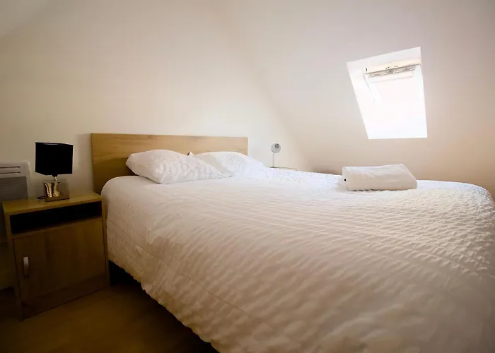 Apartamento Triplex Lumineux A Cherbourg, Hyper Centre, 2 Pas Du Port & Vie Nocturne, Intendance Luxury Host *