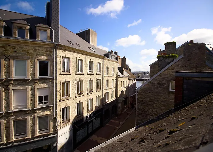 Triplex Lumineux A Cherbourg, Hyper Centre, 2 Pas Du Port & Vie Nocturne, Intendance Luxury Host Apartment *